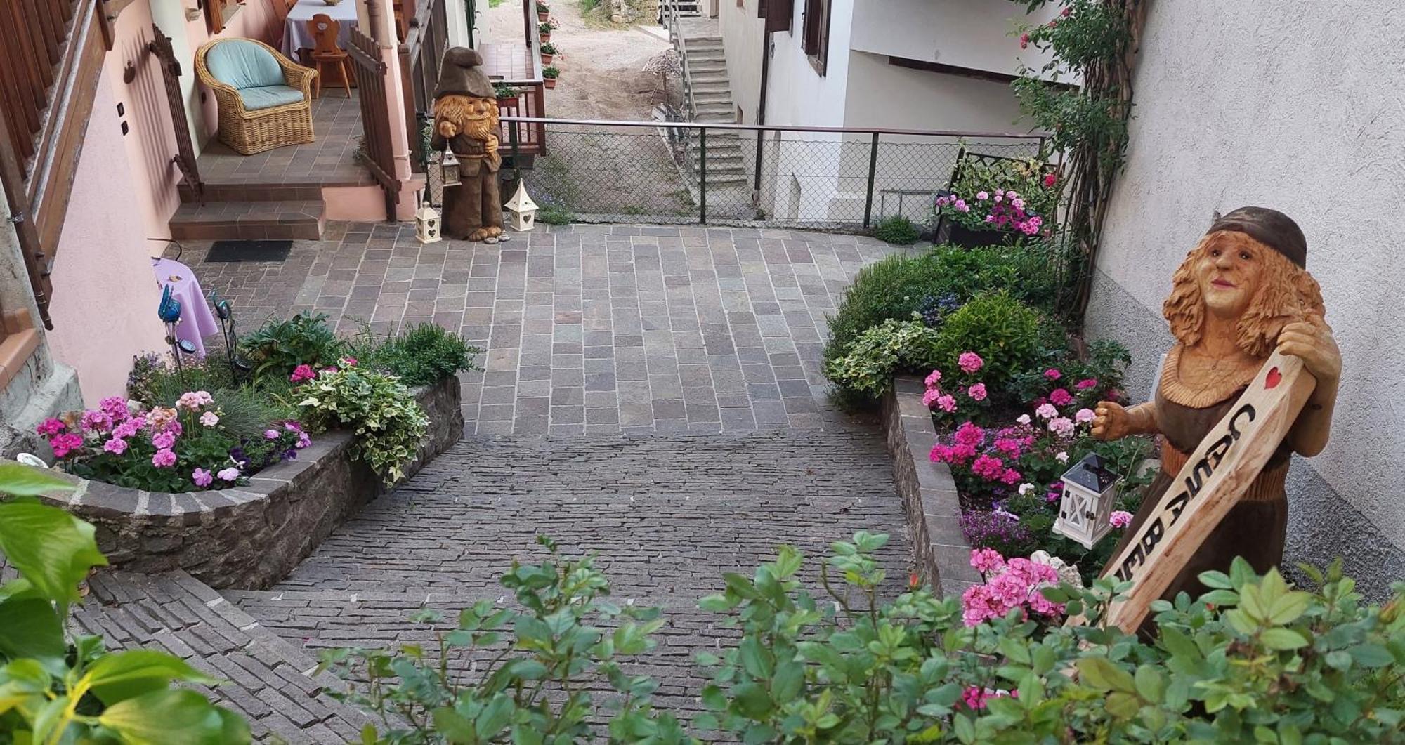 L'Antica Canonica Di Casa Bernardi, Wi-Fi Posto Auto Pet Friendly Trento Eksteriør bilde